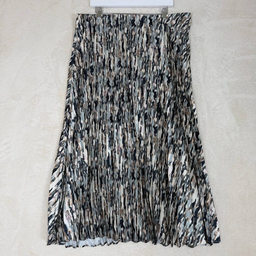 Eloquii Pleated Midi Skirt Neutral Abstract Print Flowy Silky Chic Size 18 - Picture 2 of 8